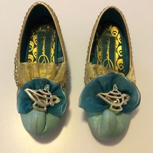Princess Jasmine shoes size 11/12 (girls)